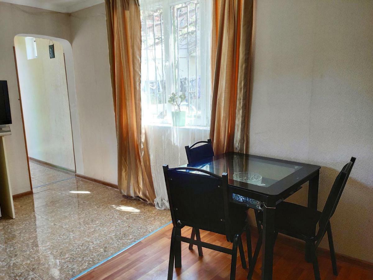 Guesthouse Ttt Tiflis Dış mekan fotoğraf