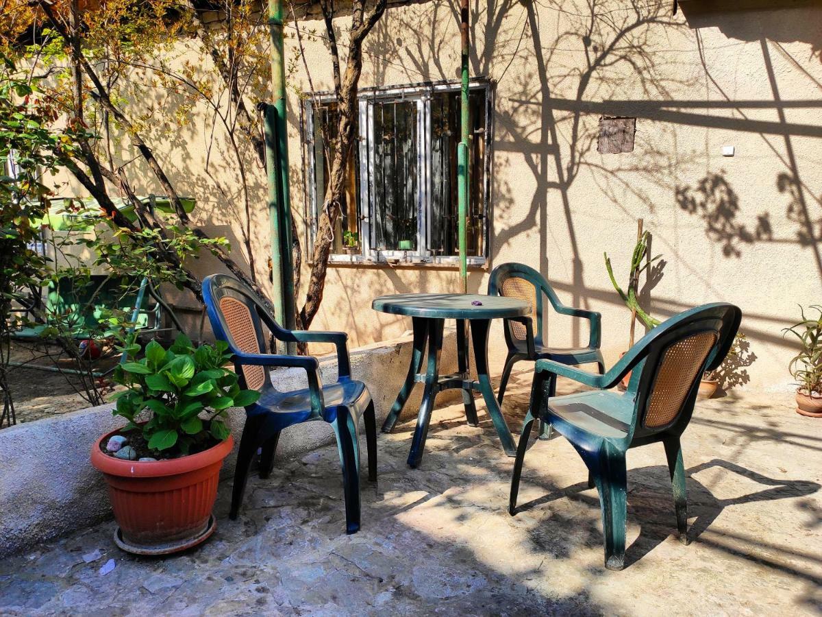 Guesthouse Ttt Tiflis Dış mekan fotoğraf